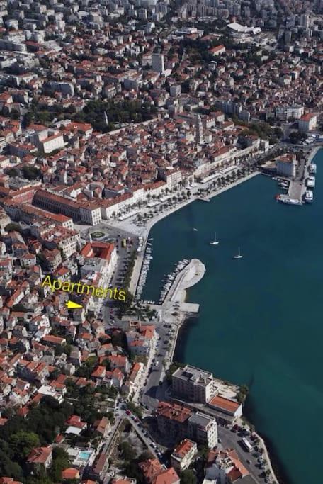 Apartments Toma Split Exterior foto